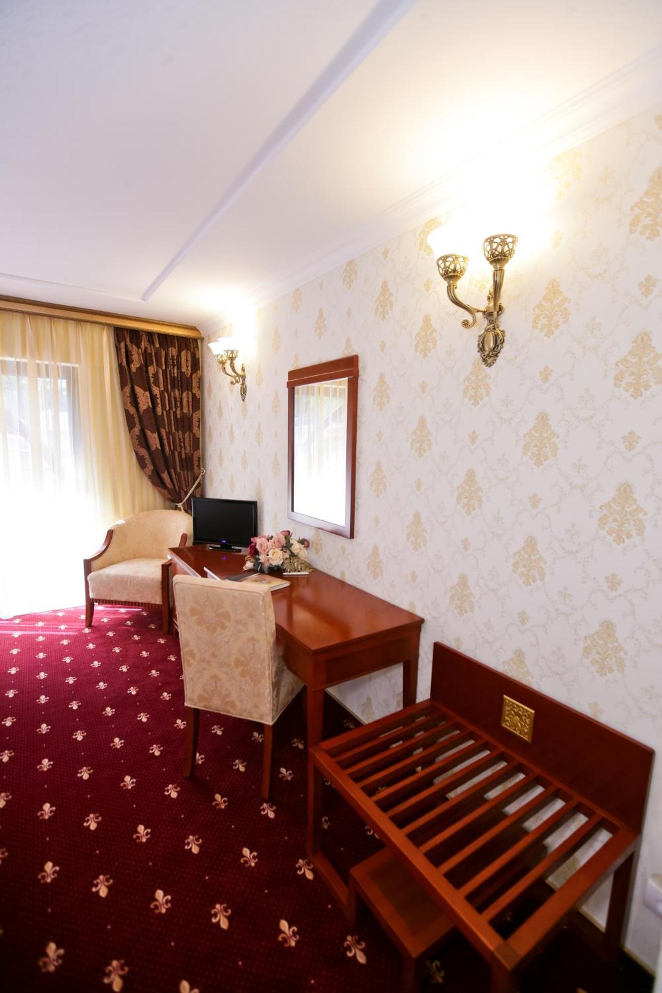 Hotel La Castel Jassy Zewnętrze zdjęcie