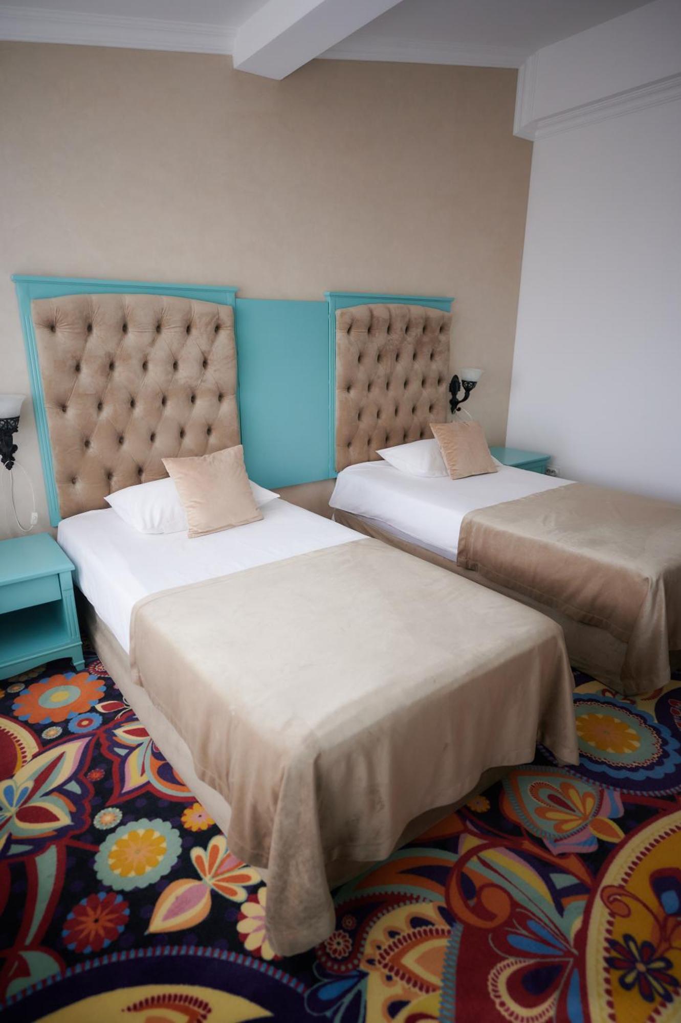 Hotel La Castel Jassy Zewnętrze zdjęcie